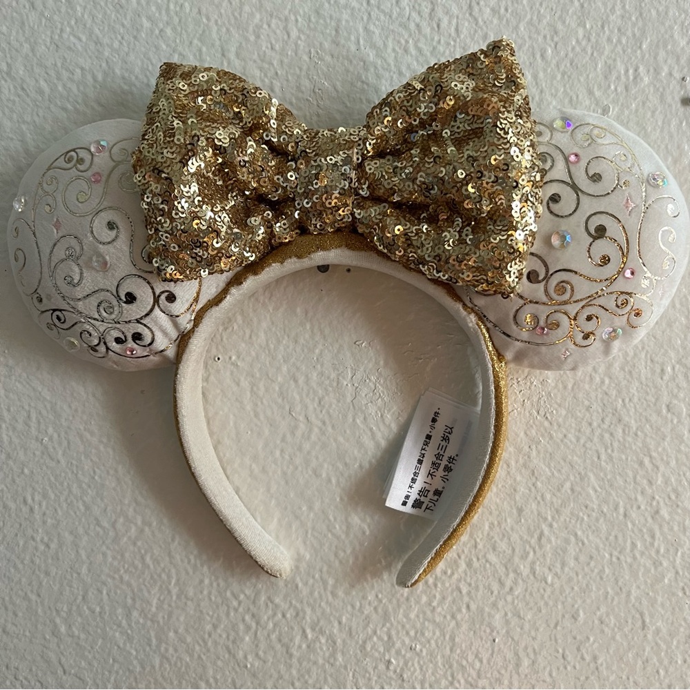 Walt Disney World 50th Anniversary Light-Up Minnie Ear Headband
